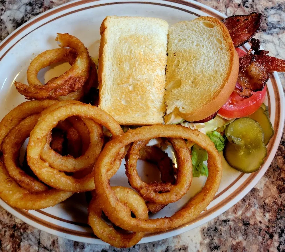 blt with Onion Rings